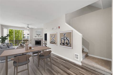 LionsGate South Apartments, 2470 NE Inverness Drive.